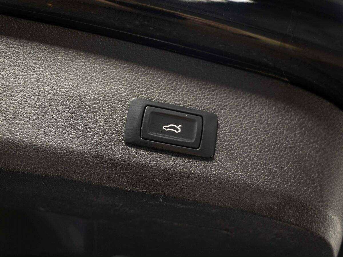 Продажа Б/У Ауди К7. Фото: #22