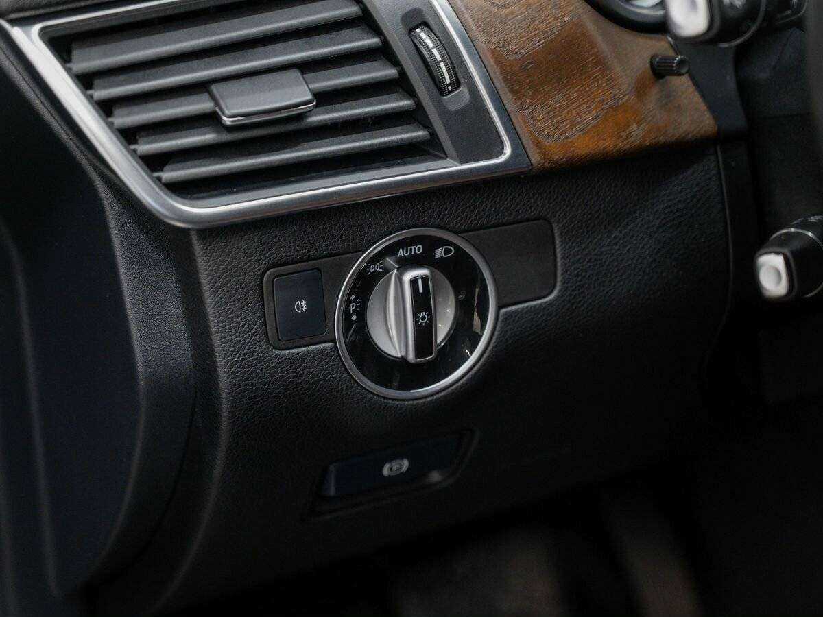 Продажа Б/У Мерседес-Бенц М-Класс. Фото: #17