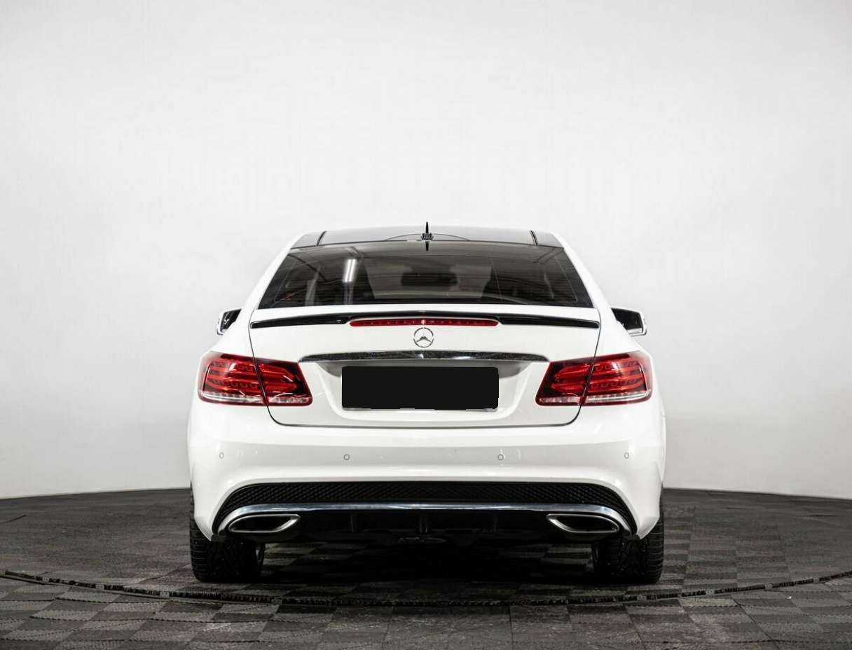 Продажа Б/У Мерседес-Бенц Е-Класс. Фото: #4