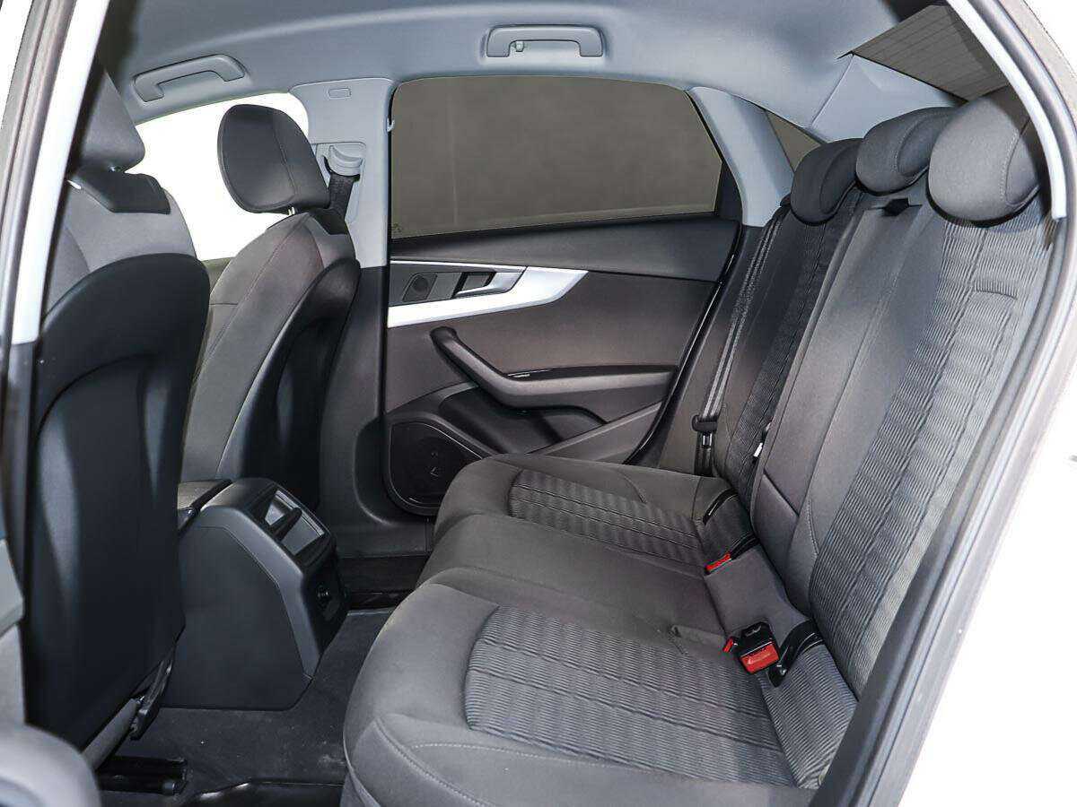 Продажа Б/У Ауди А4. Фото: #9