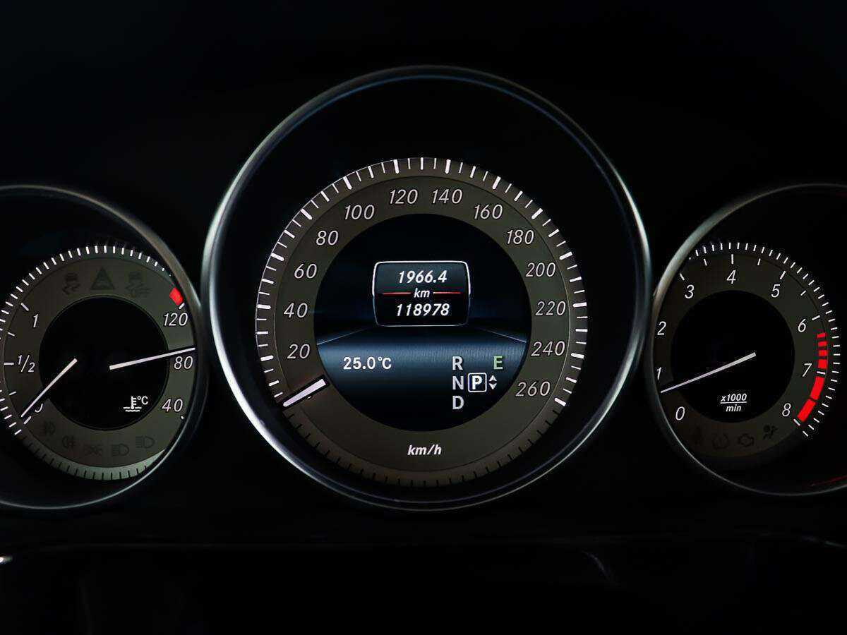 Продажа Б/У Мерседес-Бенц Е-Класс. Фото: #13