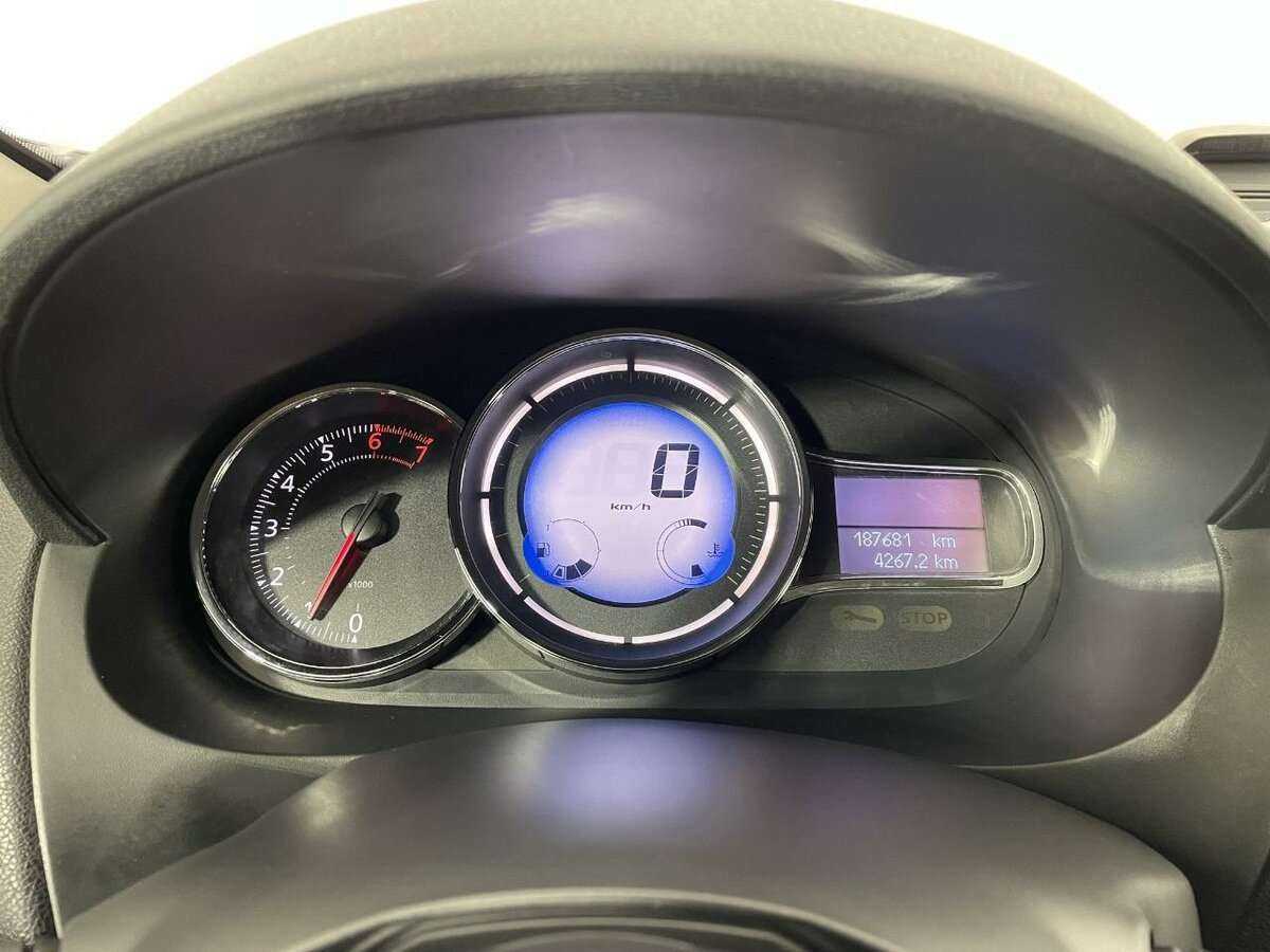 Продажа Б/У Рено Флюенс. Фото: #10