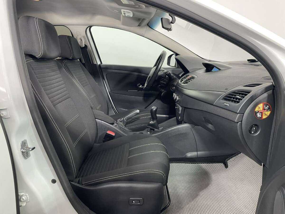 Продажа Б/У Рено Флюенс. Фото: #13