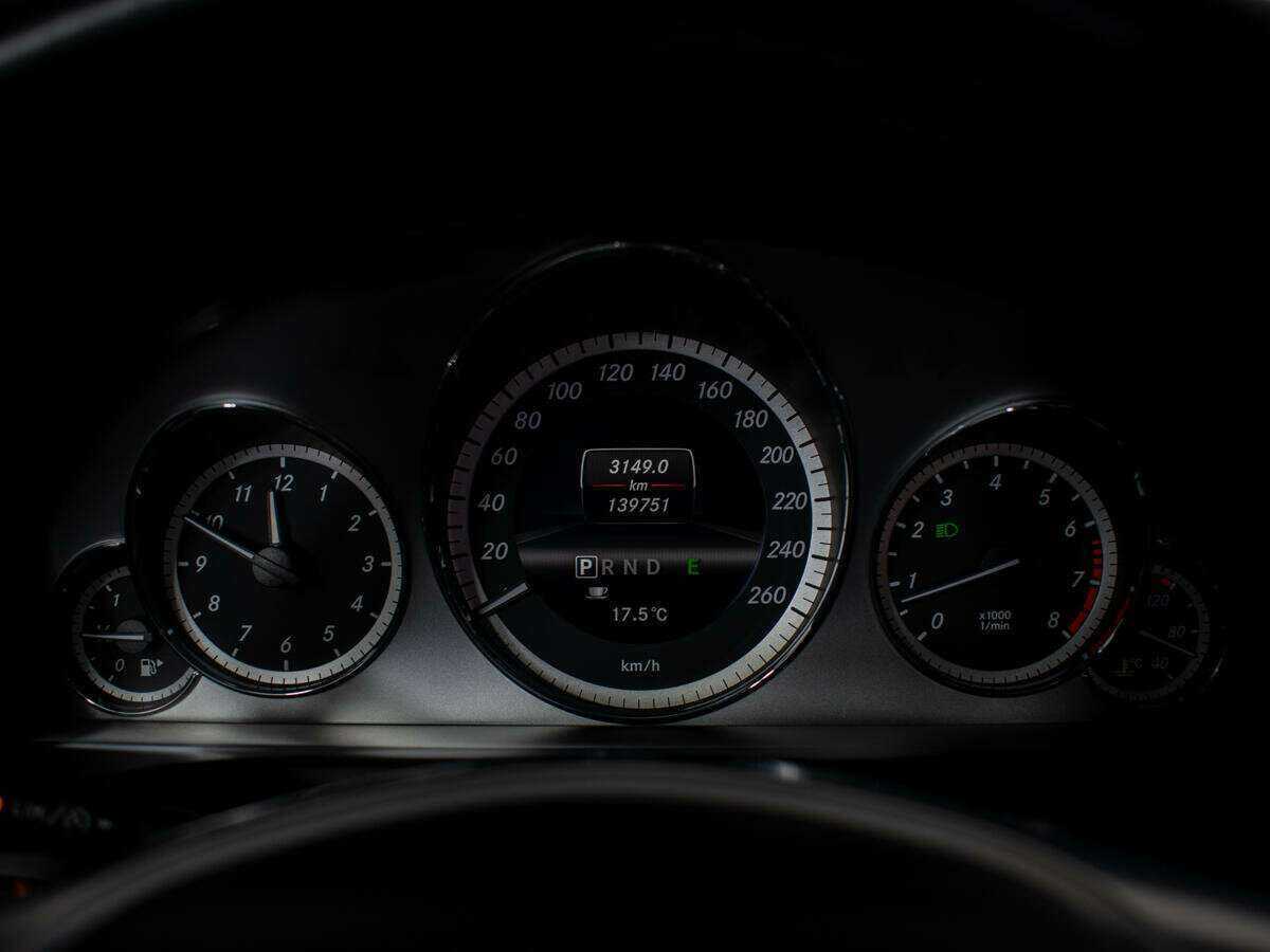 Продажа Б/У Мерседес-Бенц Е-Класс. Фото: #11