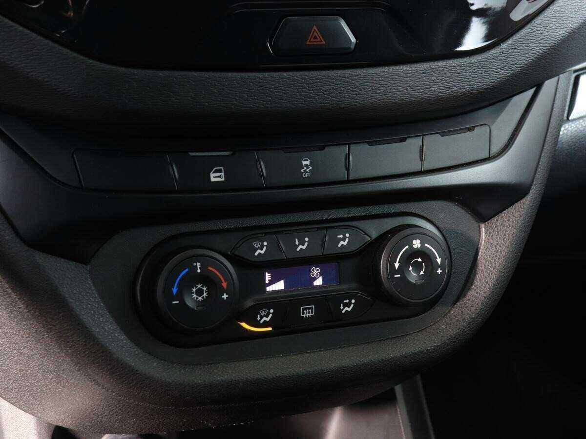 Продажа Б/У Лада (ВАЗ) Веста. Фото: #13