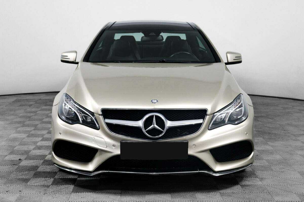 Продажа Б/У Мерседес-Бенц Е-Класс. Фото: #1