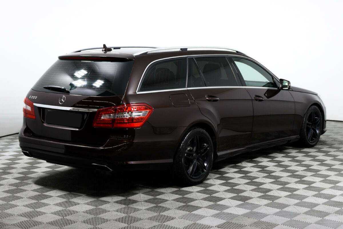 Продажа Б/У Мерседес-Бенц Е-Класс. Фото: #4