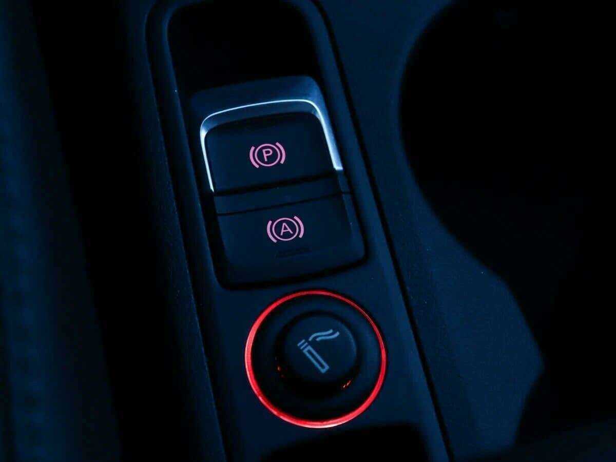 Продажа Б/У Ауди К3. Фото: #18