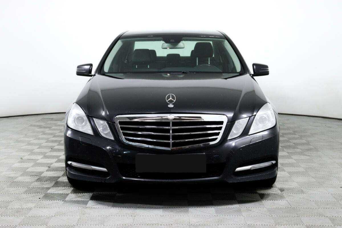 Продажа Б/У Мерседес-Бенц Е-Класс. Фото: #1