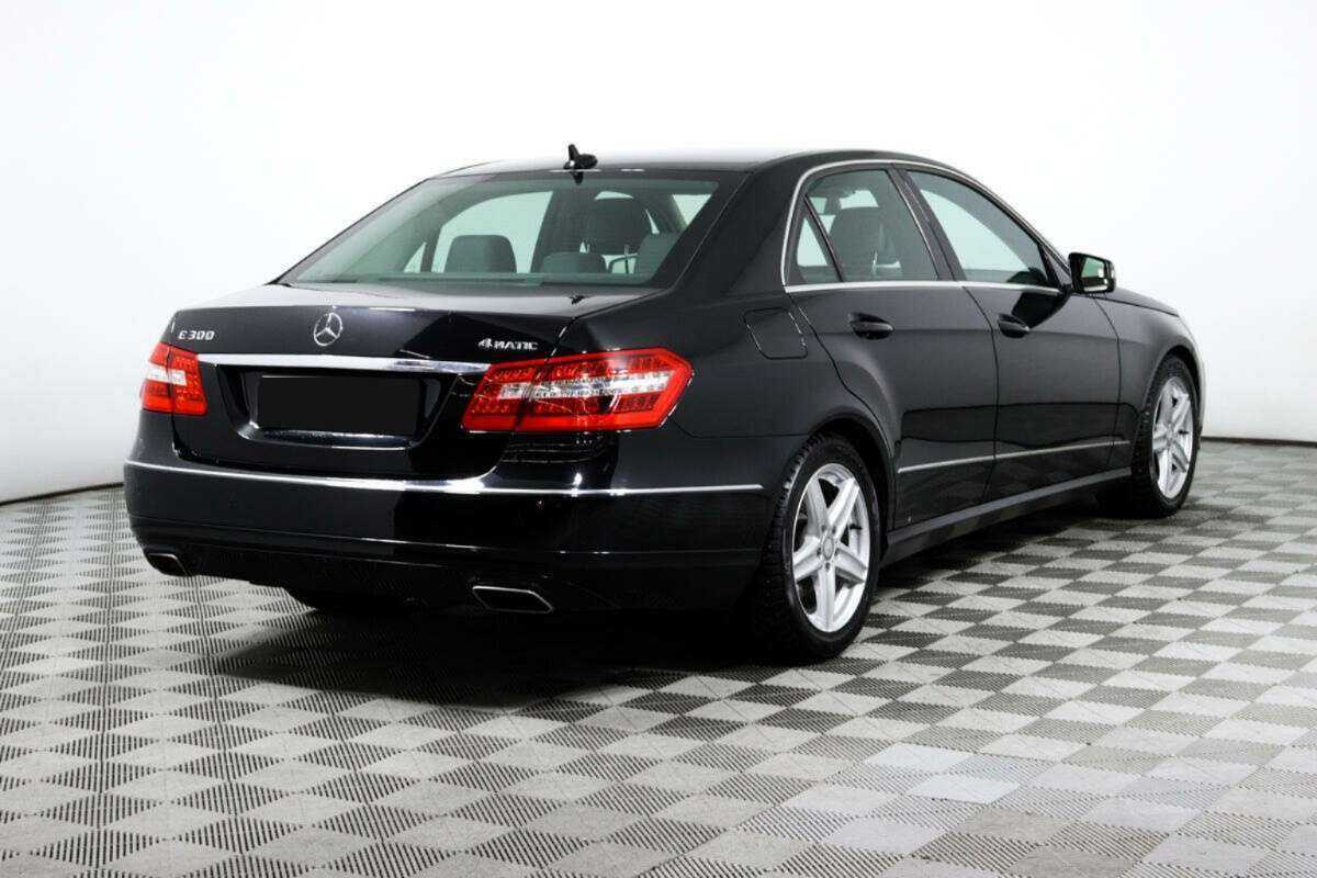 Продажа Б/У Мерседес-Бенц Е-Класс. Фото: #4