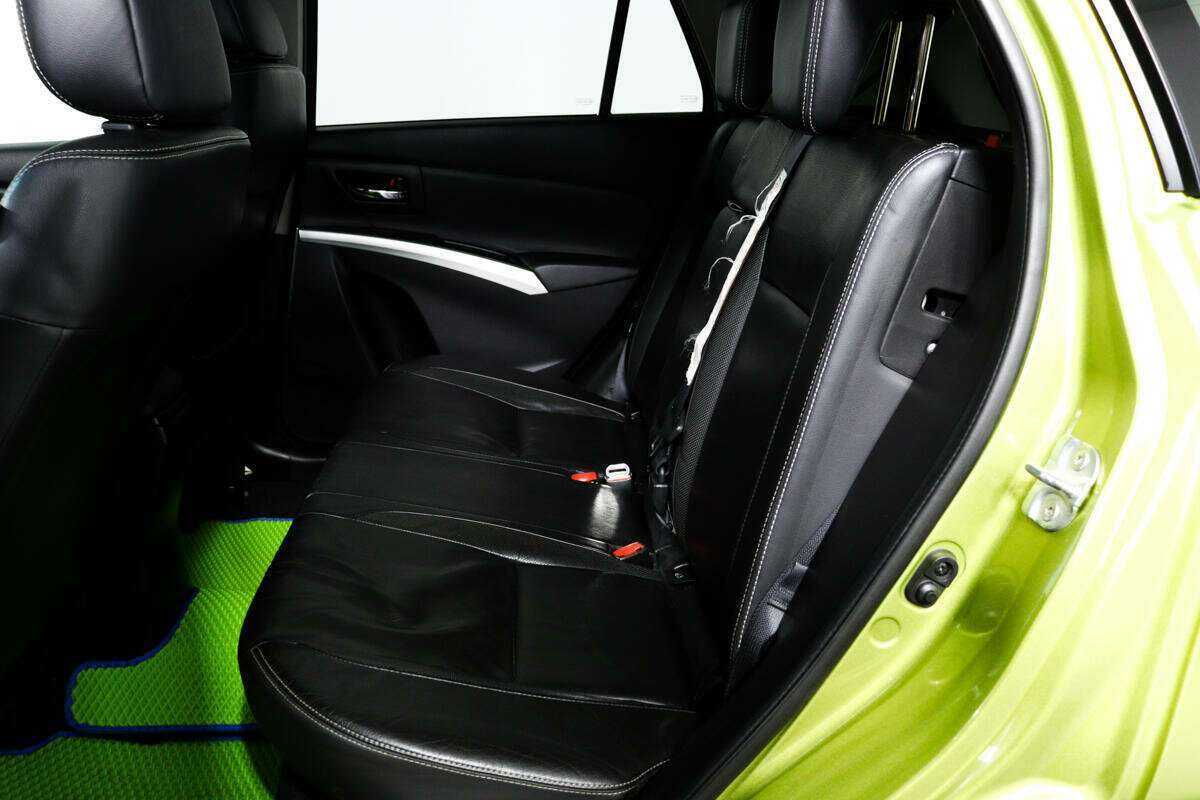 Продажа Б/У Сузуки С-Икс4. Фото: #11