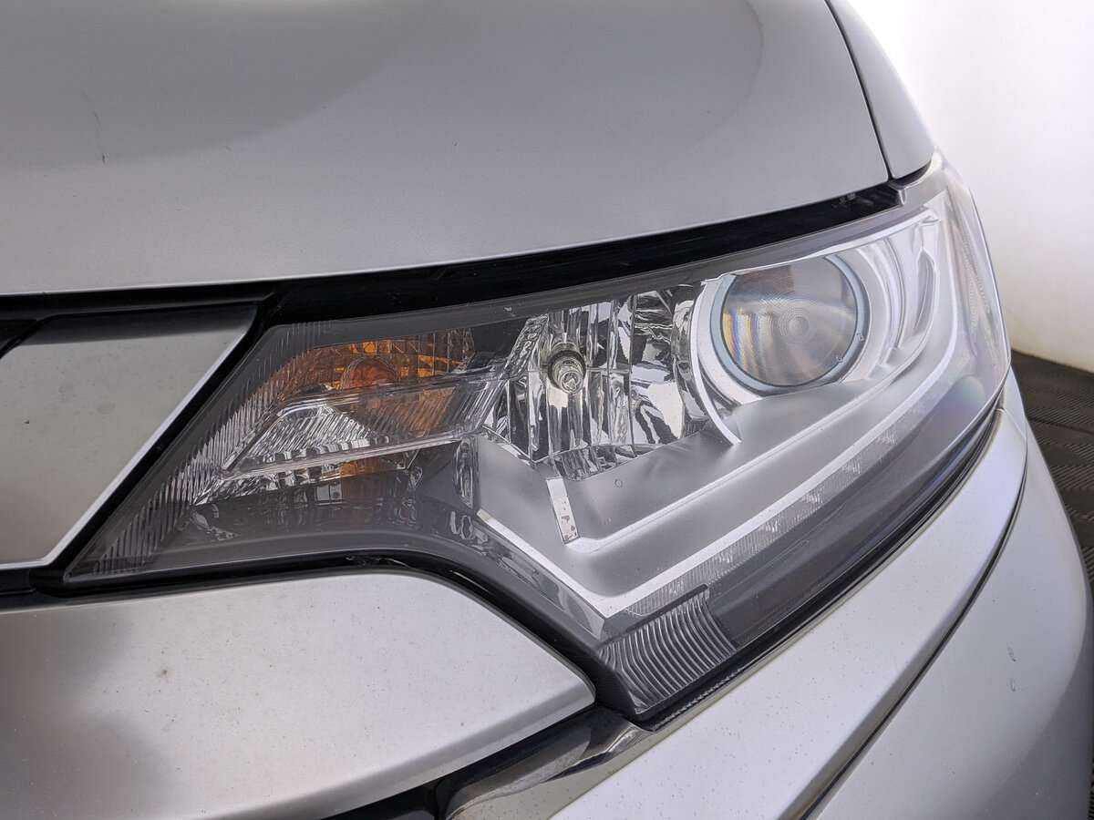 Продажа Б/У Митсубиши Оутлэндер. Фото: #10