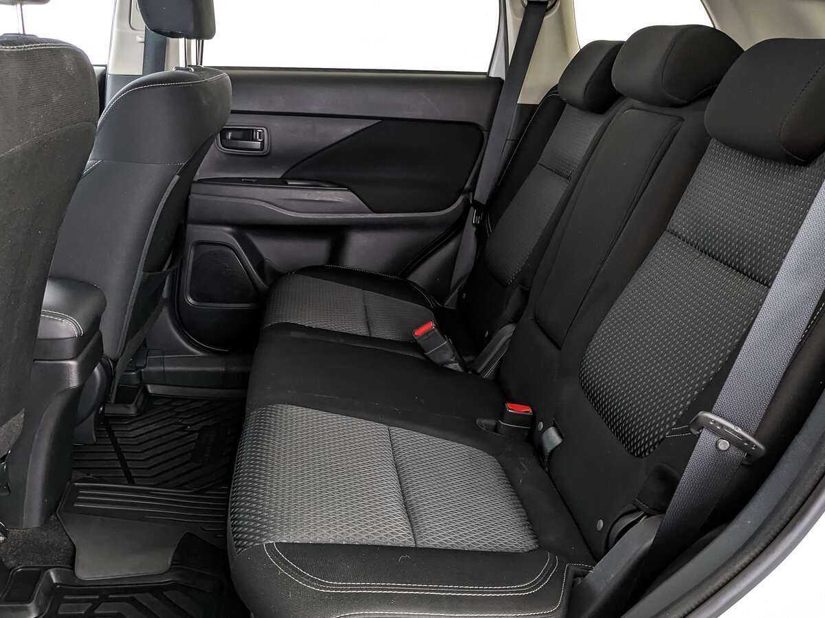 Продажа Б/У Митсубиши Оутлэндер. Фото: #13