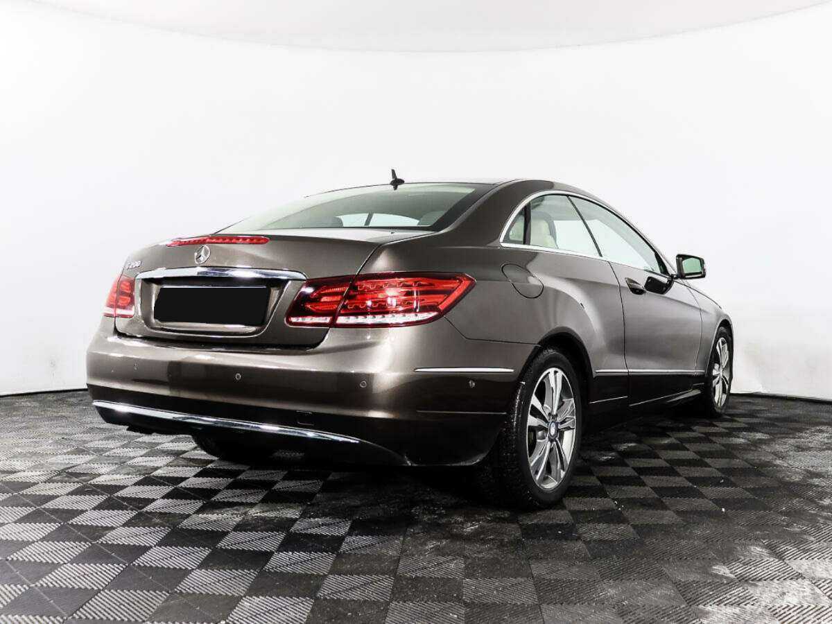 Продажа Б/У Мерседес-Бенц Е-Класс. Фото: #4