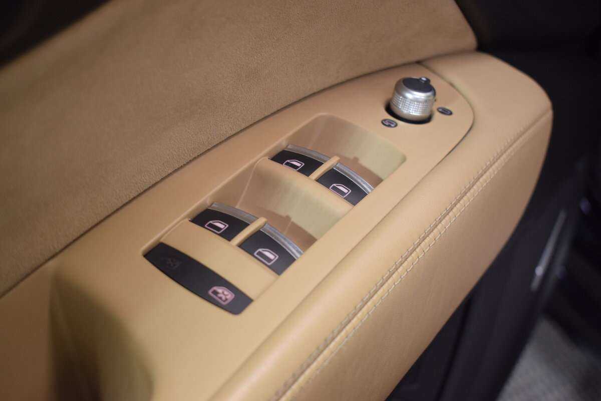 Продажа Б/У Ауди К7. Фото: #7