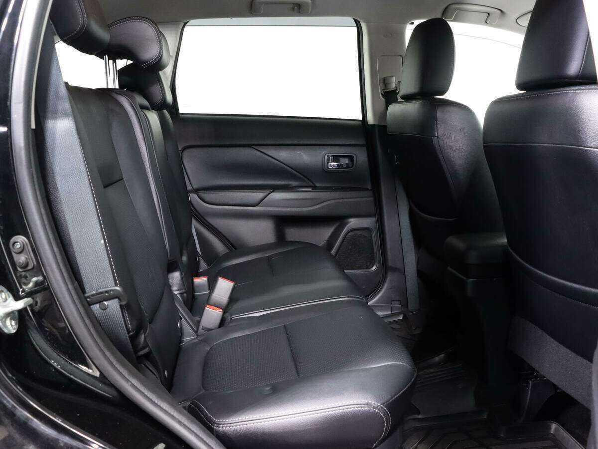 Продажа Б/У Митсубиши Оутлэндер. Фото: #9