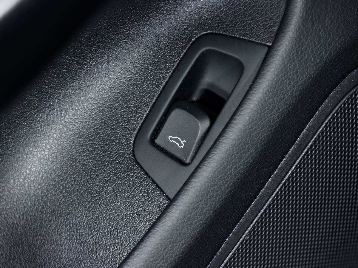 Продажа Б/У Ауди К3. Фото: #12