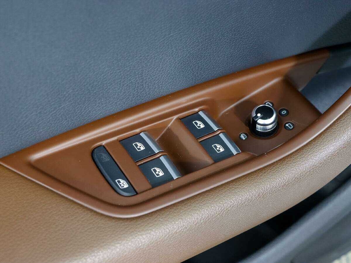 Продажа Б/У Ауди А4. Фото: #7