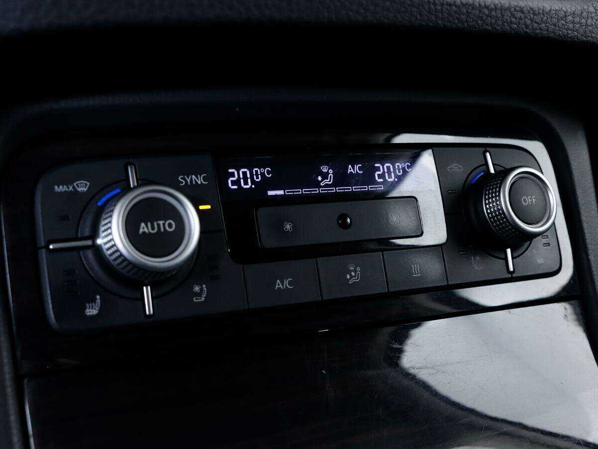 Продажа Б/У Фольксваген Туарег. Фото: #15