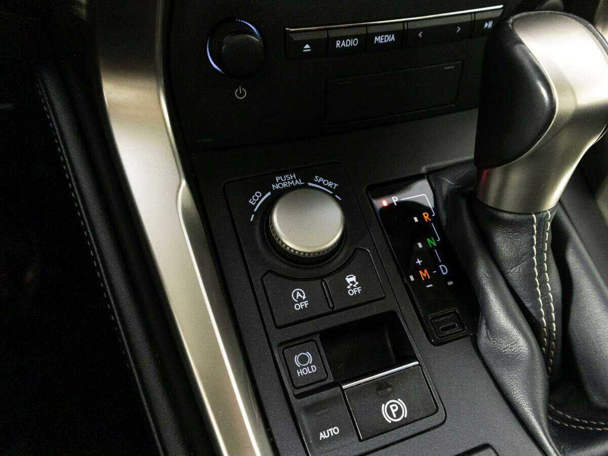 Продажа Б/У Лексус Н-Икс. Фото: #18