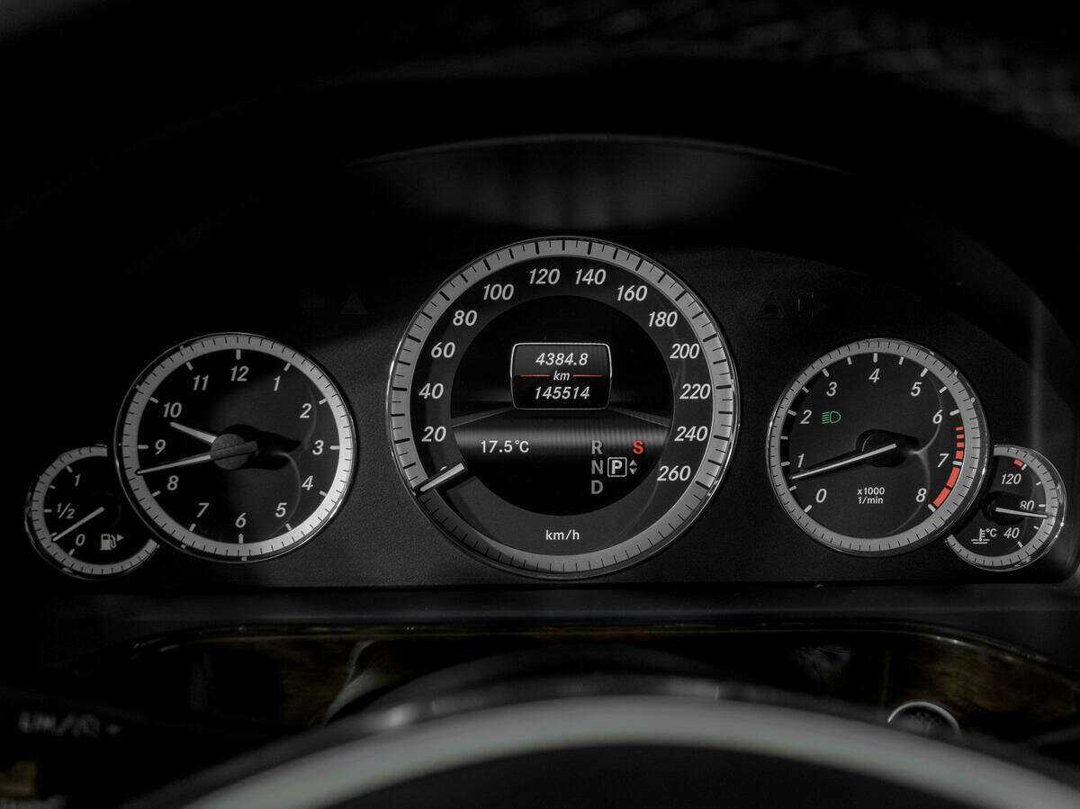 Продажа Б/У Мерседес-Бенц Е-Класс. Фото: #10