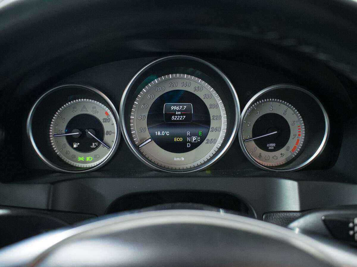 Продажа Б/У Мерседес-Бенц Е-Класс. Фото: #10