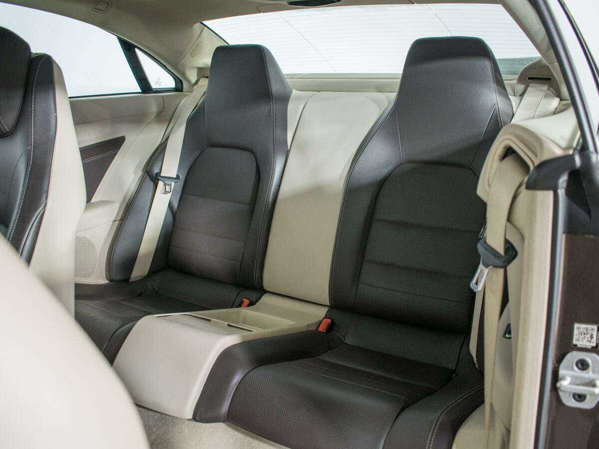 Продажа Б/У Мерседес-Бенц Е-Класс. Фото: #9