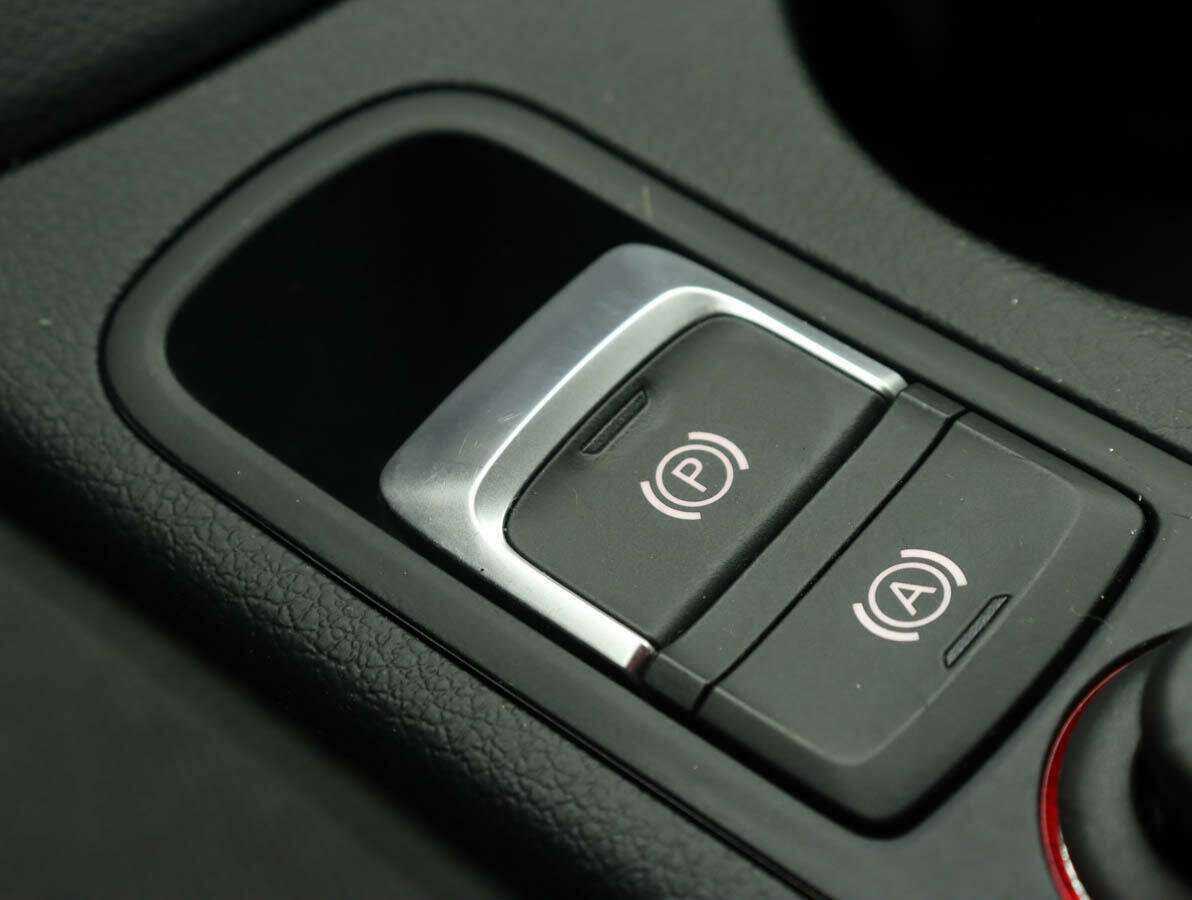 Продажа Б/У Ауди К3. Фото: #11