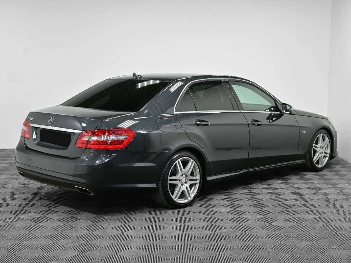 Продажа Б/У Мерседес-Бенц Е-Класс. Фото: #1