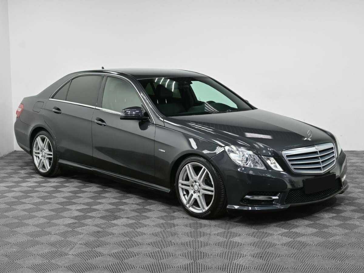 Продажа Б/У Мерседес-Бенц Е-Класс. Фото: #2