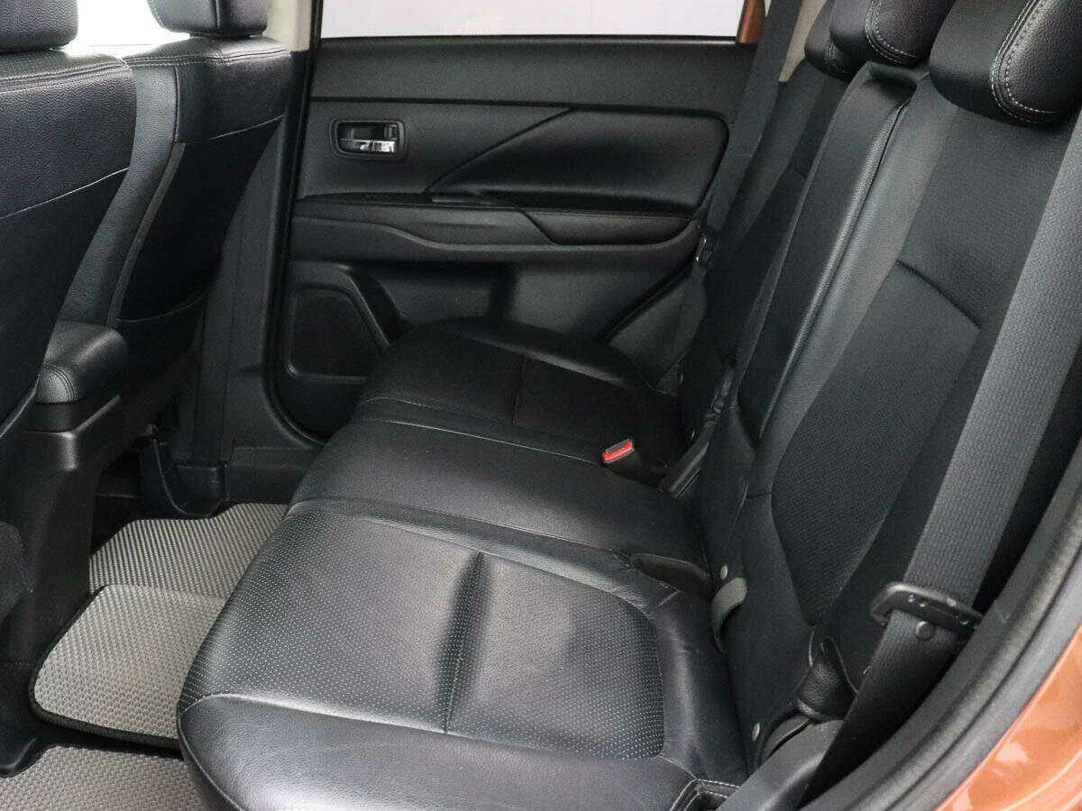 Продажа Б/У Митсубиши Оутлэндер. Фото: #7