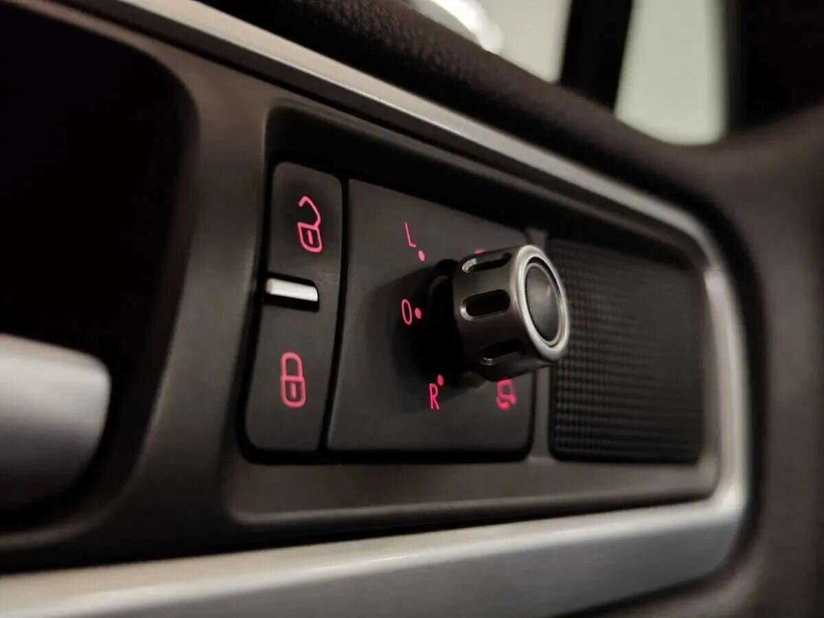 Продажа Б/У Фольксваген Туарег. Фото: #11