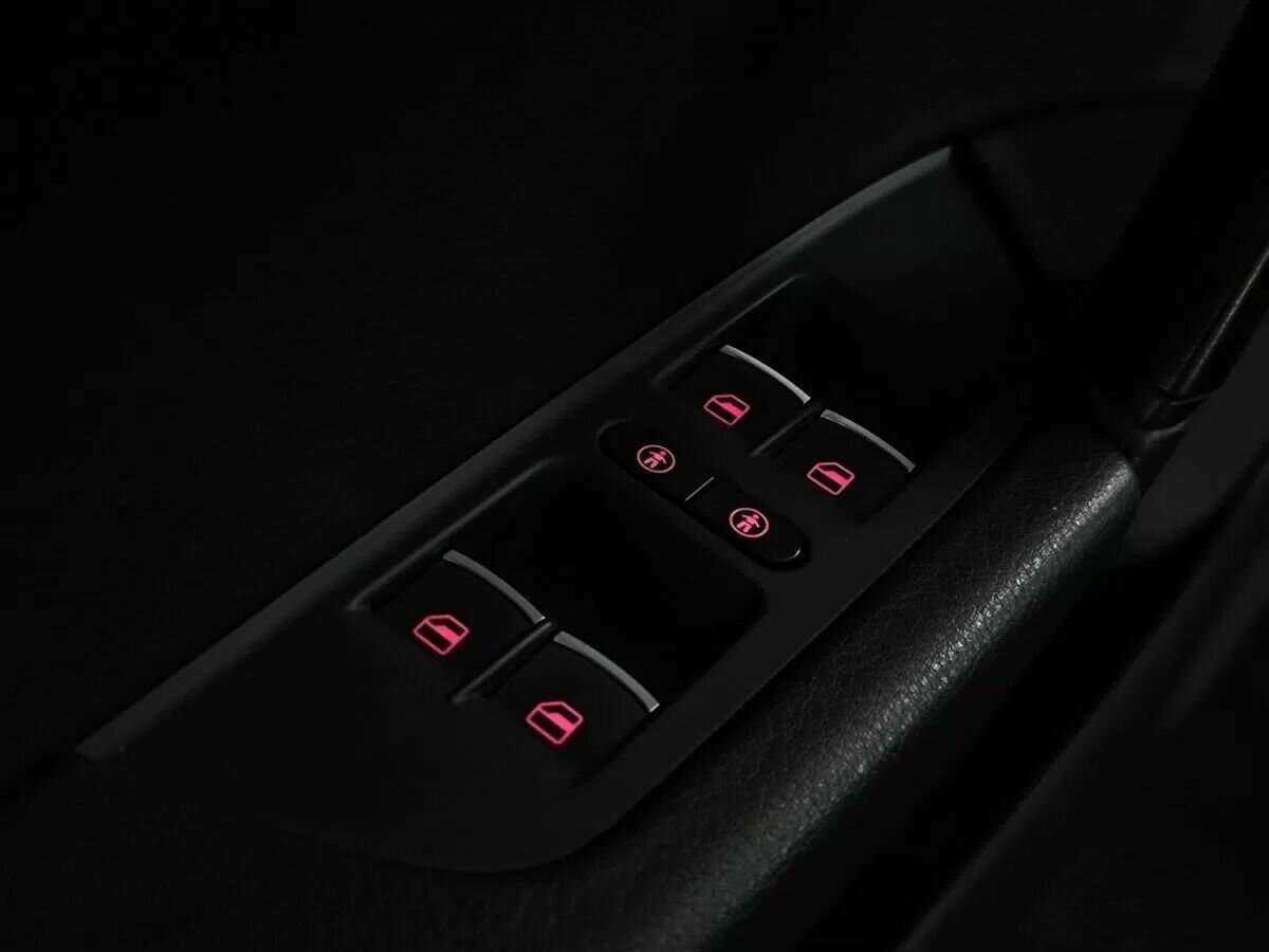 Продажа Б/У Фольксваген Туарег. Фото: #24