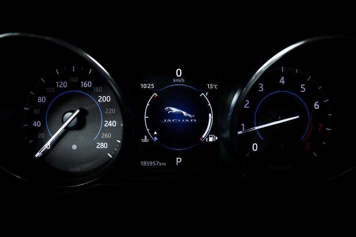 Продажа Б/У Ягуар ИксФ. Фото: #9