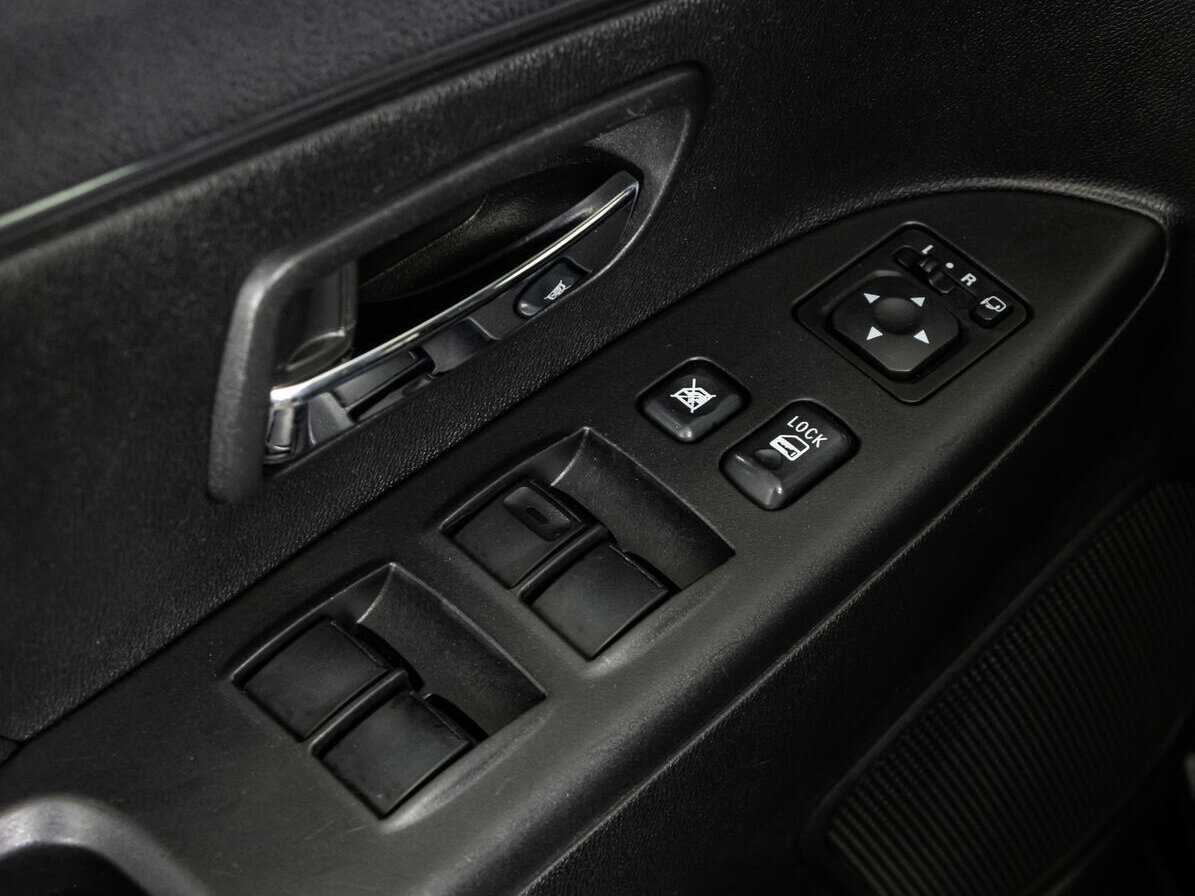 Продажа Б/У Митсубиши АС-Икс. Фото: #19