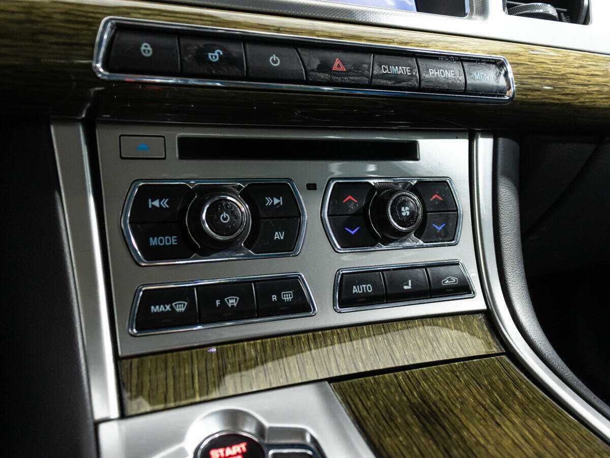 Продажа Б/У Ягуар ИксФ. Фото: #17