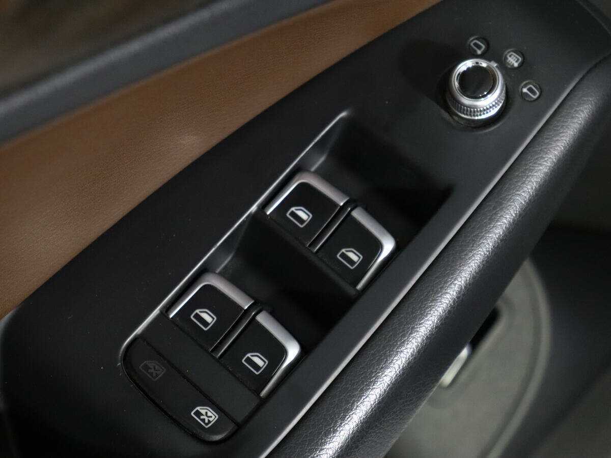 Продажа Б/У Ауди К5. Фото: #17