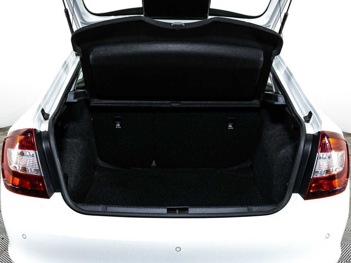 Продажа Б/У Шкода Рапид. Фото: #9