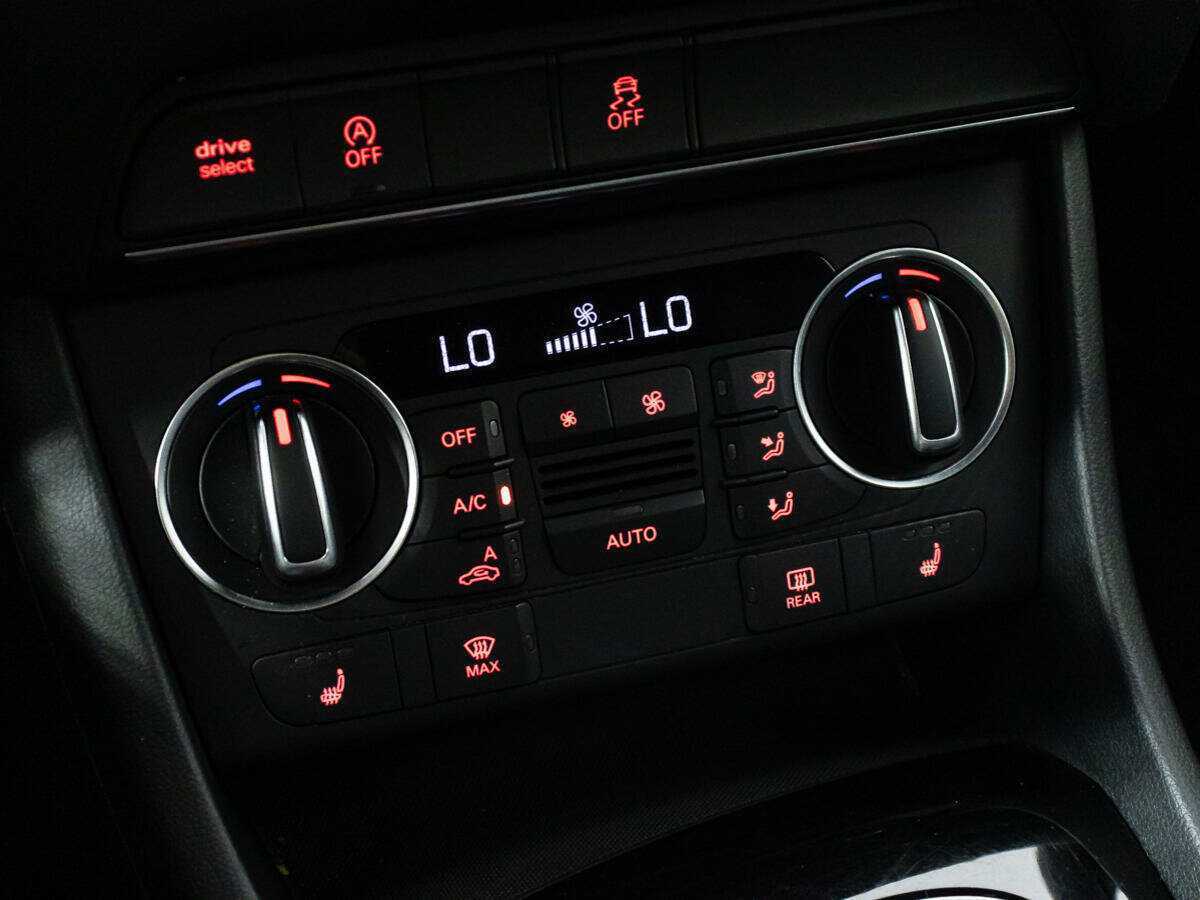 Продажа Б/У Ауди К3. Фото: #16