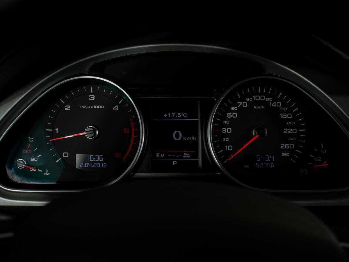 Продажа Б/У Ауди К7. Фото: #10