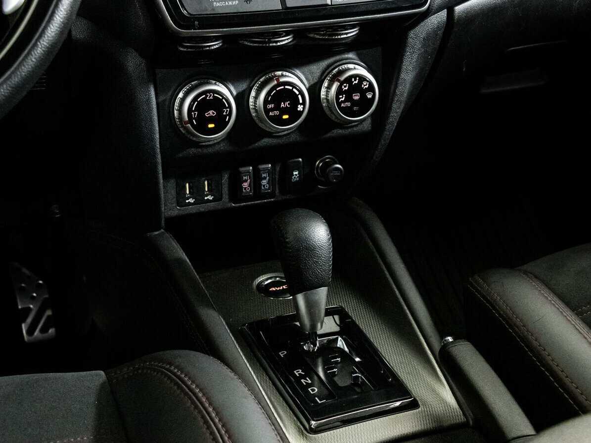 Продажа Б/У Митсубиши АС-Икс. Фото: #10