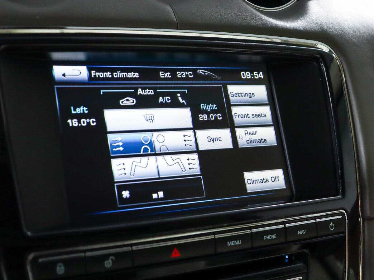 Продажа Б/У Ягуар ИксДжи. Фото: #22