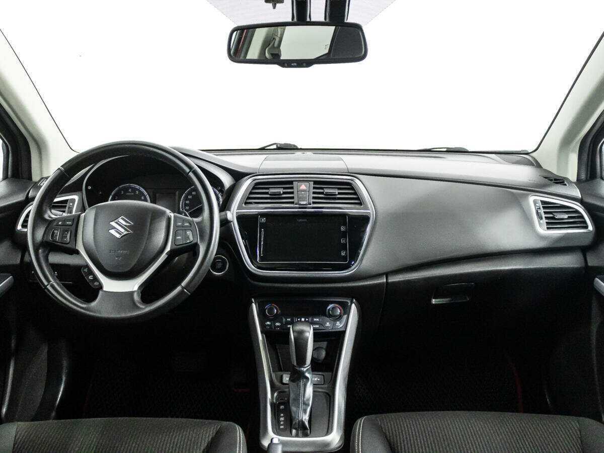 Продажа Б/У Сузуки С-Икс4. Фото: #12