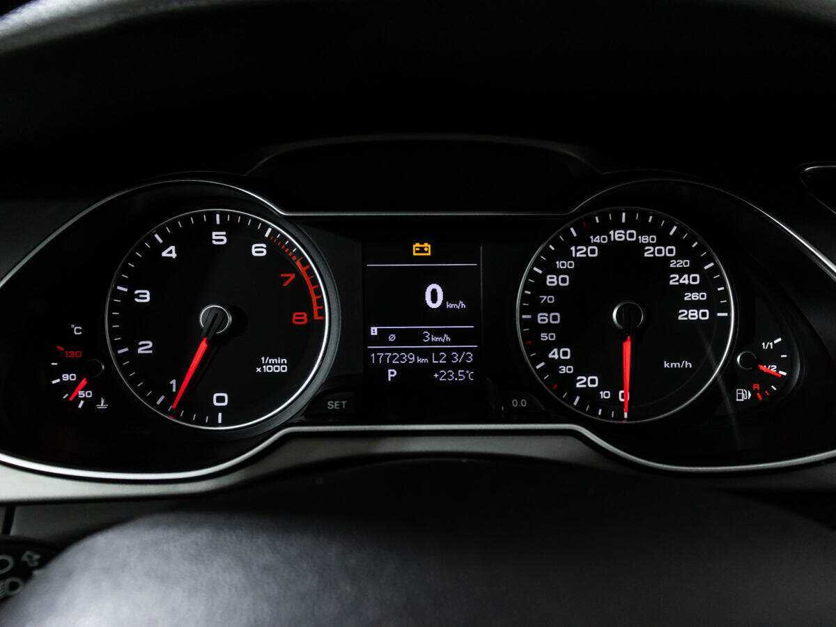 Продажа Б/У Ауди А4. Фото: #11