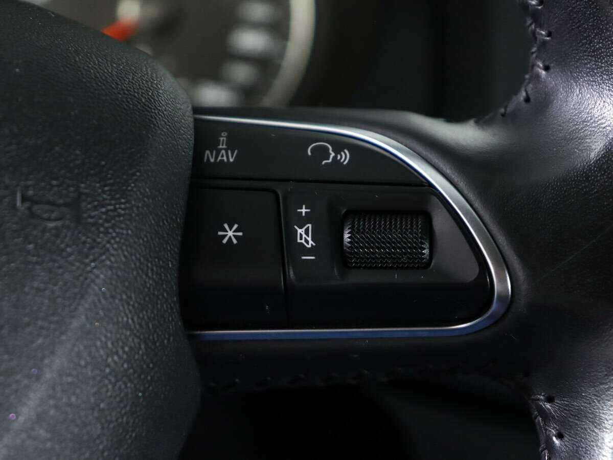 Продажа Б/У Ауди К3. Фото: #13