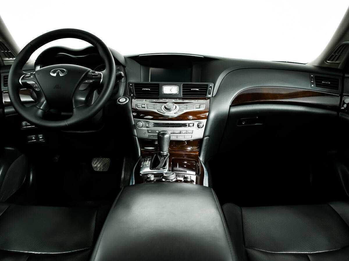 Продажа Б/У Инфинити К70. Фото: #10