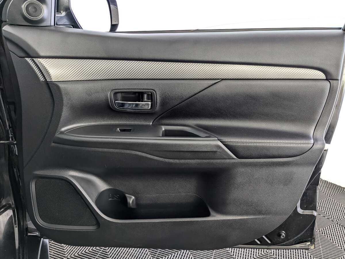 Продажа Б/У Митсубиши Оутлэндер. Фото: #19