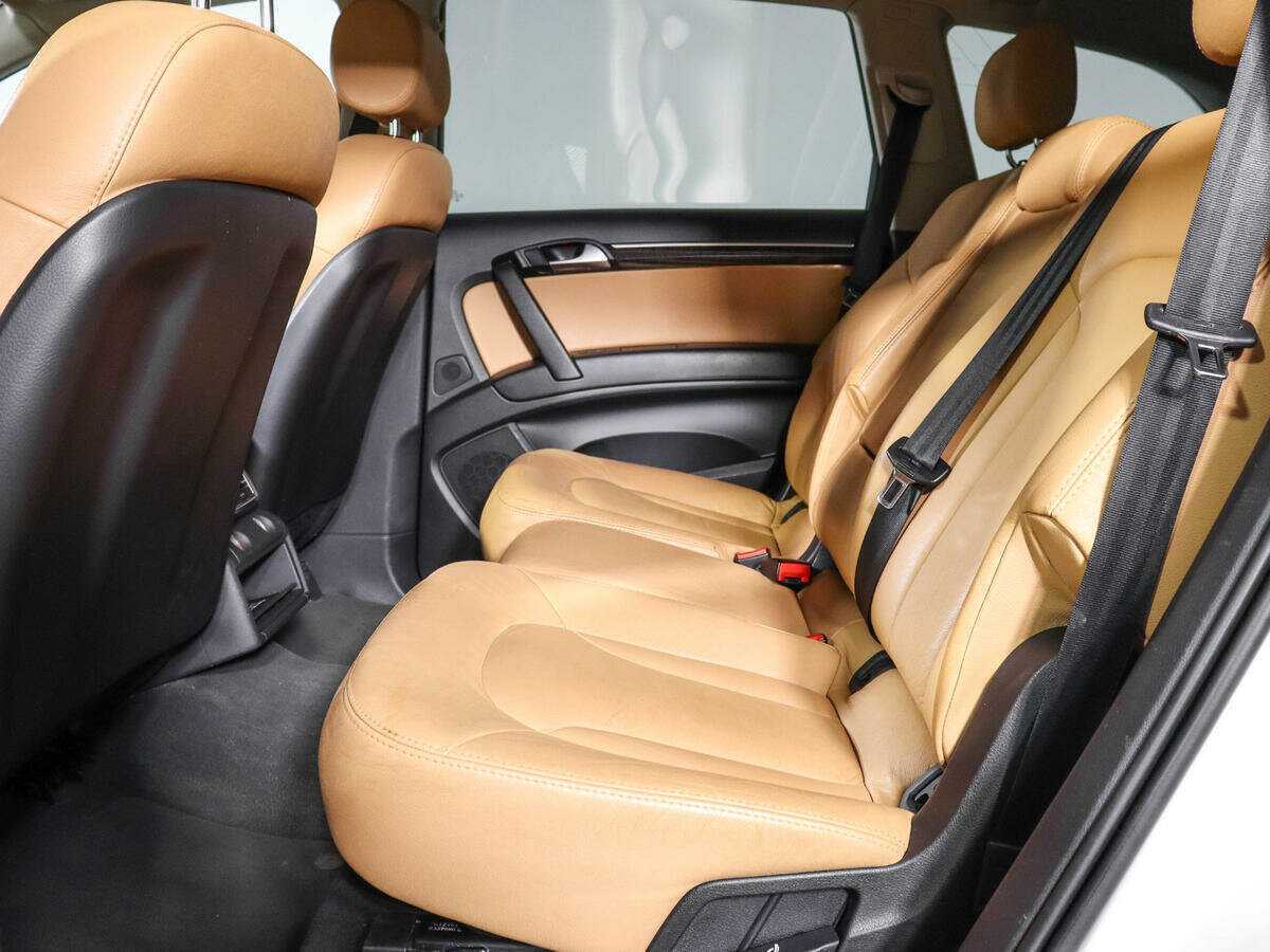 Продажа Б/У Ауди К7. Фото: #9