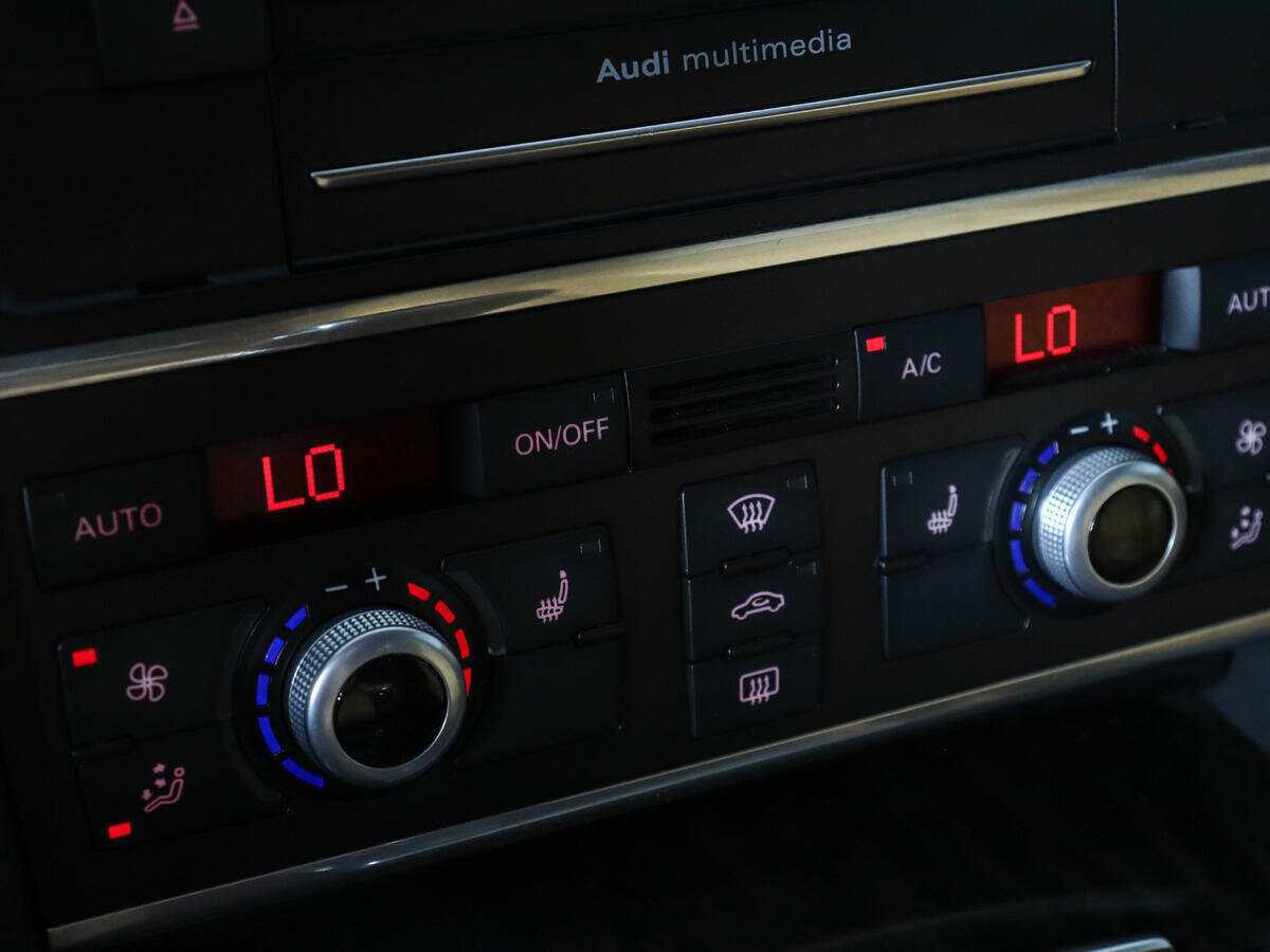 Продажа Б/У Ауди К7. Фото: #18