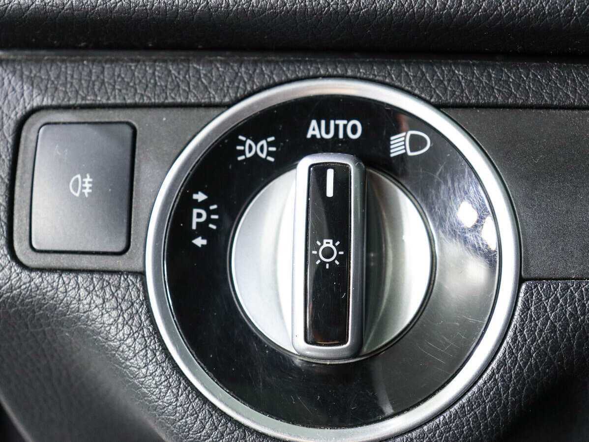 Продажа Б/У Мерседес-Бенц Ц-Класс. Фото: #11